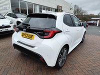 Used Toyota Yaris Hybrid 116 HP (85 kW) 2023 Pure white Hatchback