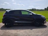 Used Renault Captur Signature S 108 HP (79 kW) 2018 Mauve/silver SUV