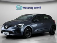 Używany Renault Clio V Iconic 90 KM (66 kW) 2022 Szary Hatchback