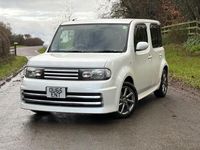 Used Nissan Cube 2015 White Hatchback