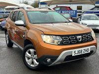 Used Dacia Duster Comfort 115 HP (84 kW) 2018 Orange SUV