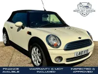 Begagnad Mini Cooper Cabriolet 2019 Vit Cab