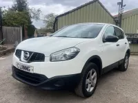 Used Nissan Qashqai Visia 117 HP (86 kW) 2013 White SUV