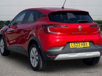 Usado Renault Captur Iconic 91 HP (66 kW) 2022 Vermelho SUV
