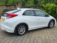 Used Honda Civic EX 142 HP (104 kW) 2013 White Hatchback