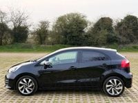Used Kia Rio 109 HP (80 kW) 2016 Black Hatchback