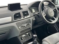 Usado Audi Q3 Design 150 HP (110 kW) 2016 Prateado SUV