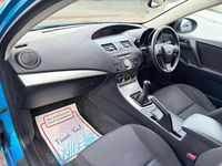 Begagnad Mazda 3 105 HK (77 kW) 2012 Blå Halvkombi