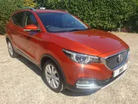 Used MG ZS Excite 111 HP (81 kW) 2019 Orange SUV