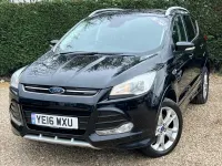 Usado Ford Kuga Sport 180 CV (132 kW) 2016 Negro SUV
