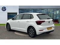 Used VW Polo Life 95 HP (69 kW) 2023 Pure white Hatchback