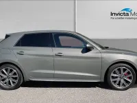 Begagnad Audi A1 Competition 2022 Grå SUV