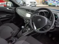 Begagnad Alfa Romeo Giulietta 120 HK (88 kW) 2018 Blå Halvkombi
