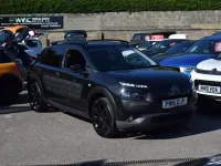 Used Citroën C4 Cactus Flair 100 HP (73 kW) 2016 Black Hatchback