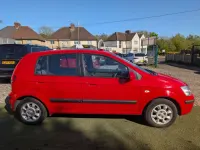 Second-hand Hyundai Getz 82 CP (60 kW) 2004 Roșu Hatchback