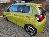 Begagnad Peugeot 108 Collection 2019 Grön Halvkombi