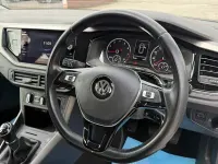 Used VW Polo SE 95 HP (69 kW) 2018 Silver Hatchback