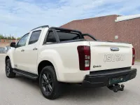 Used Isuzu D-Max 164 HP (120 kW) 2017 White Pickup