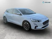 Used Ford Focus Zetec 125 HP (91 kW) 2019 White Hatchback