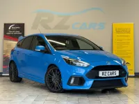 Begagnad Ford Focus RS 350 HK (257 kW) 2017 Blå Halvkombi