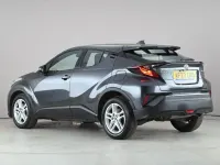 Używany Toyota C-HR 122 KM (89 kW) 2023 Szary SUV