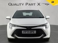 Used Toyota Corolla 122 HP (89 kW) 2021 White Hatchback