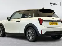 Used Mini Cooper S Hatch 201 HP (147 kW) 2024 White Hatchback