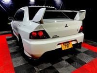 Used Mitsubishi Lancer 2005 White Sedan