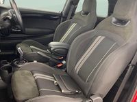 Used Mini Cooper S Hatch 192 HP (141 kW) 2019 Red Hatchback