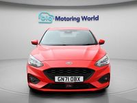 Used Ford Focus ST-Line X 155 HP (114 kW) 2021 Red Hatchback