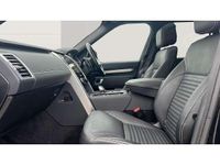 Usado Land Rover Discovery 5 SE Dynamic 296 HP (217 kW) 2022 Preto SUV
