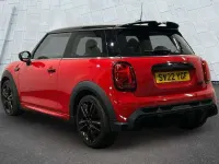 Used Mini Cooper Hatch 134 HP (98 kW) 2022 Red Hatchback
