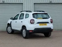 Used Dacia Duster Essentiel 90 HP (66 kW) 2023 White SUV