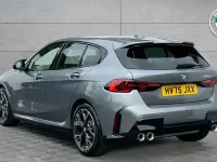 Nowe BMW M135 Shadowline 296 KM (217 kW) 2025 Szary Hatchback