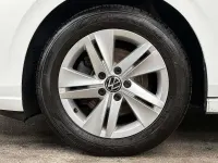 Second-hand VW Golf VIII Life 150 CP (110 kW) 2022 Alb Hatchback