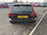 Used Volvo V90 Momentum 190 HP (139 kW) 2019 Black Estate