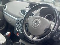 Used Renault Clio II 2009 Blue Hatchback