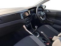 Used VW Polo Life 95 HP (69 kW) 2024 Blue Hatchback