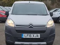Used Citroën Berlingo XTR 90 HP (66 kW) 2016 White MPV