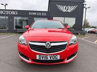 Used Vauxhall Insignia SRi 140 HP (102 kW) 2016 Red Hatchback