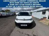 Begagnad Citroën Dispatch 2021 Vit Minibuss