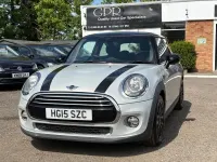 Używany Mini Cooper Hatch 136 KM (100 kW) 2015 Srebrny Hatchback