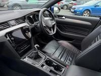 Used VW Passat R-line 150 HP (110 kW) 2022 Blue Estate