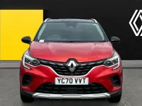 Używany Renault Captur Iconic 101 KM (74 kW) 2020 Czarny SUV