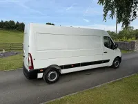Used Vauxhall Movano Edition 135 HP (99 kW) 2021 White