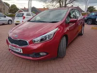 Used Kia Ceed 98 HP (72 kW) 2014 Red Hatchback