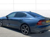 Used Volvo S60 R-Design 250 HP (183 kW) 2019 Blue Sedan