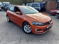 Used VW Polo SE 65 HP (47 kW) 2018 Orange Hatchback