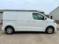 Used Toyota Proace Comfort 2018 White MPV