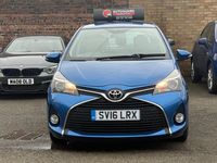 Usado Toyota Yaris 99 HP (72 kW) 2016 Azul Citadino